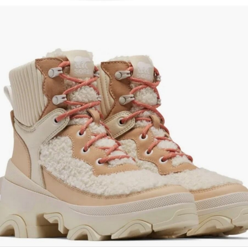 NWT Sorel Brex Cozy Lace Sz 7